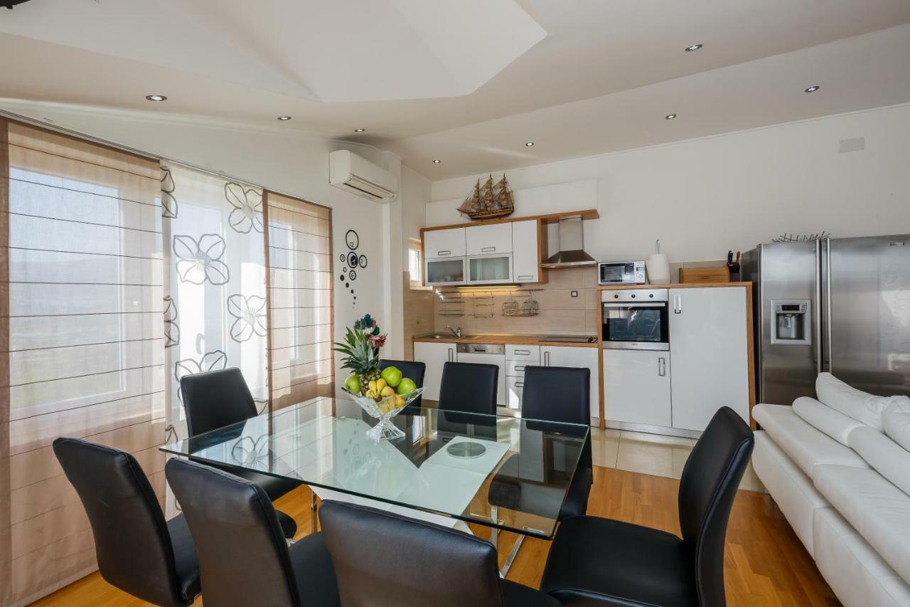Apartments Selak Спліт Екстер'єр фото