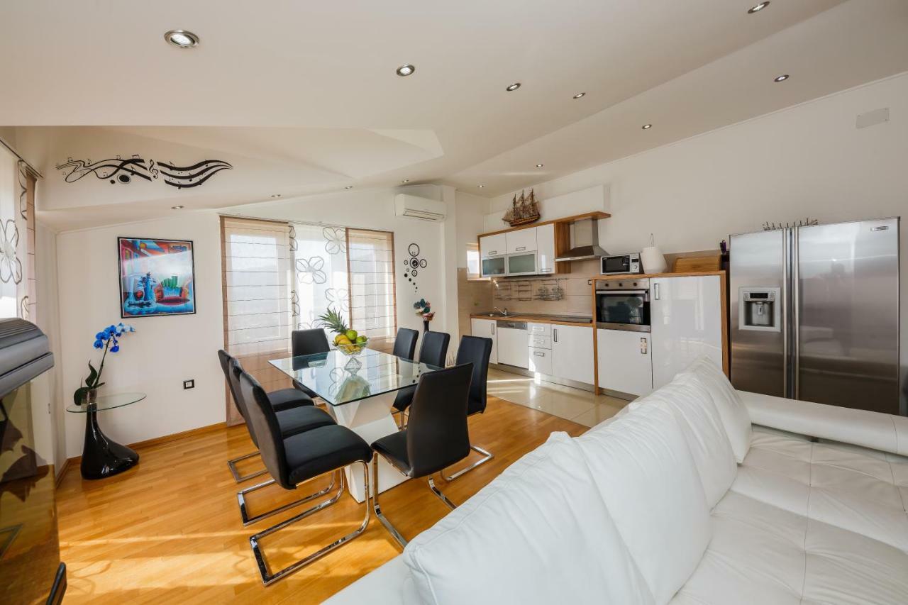 Apartments Selak Спліт Екстер'єр фото