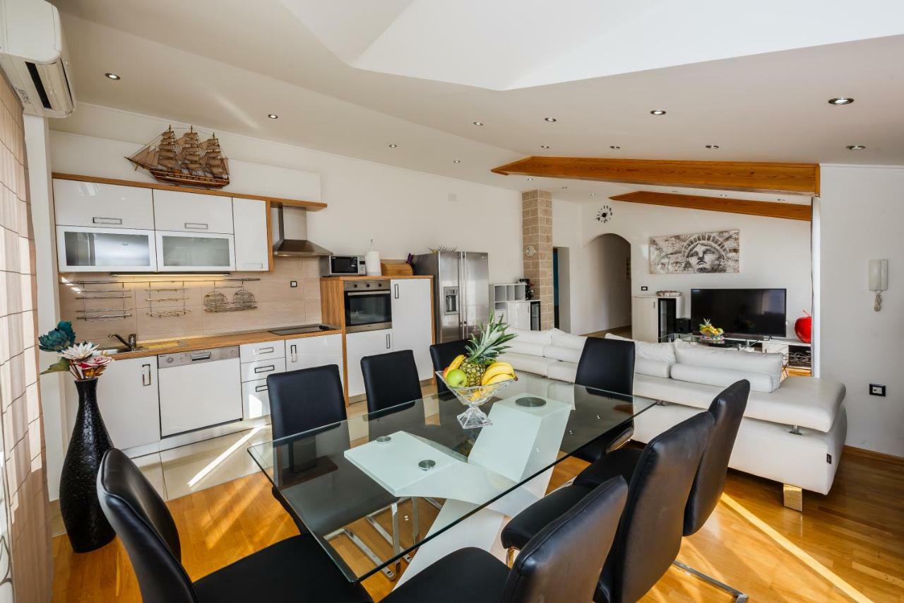 Apartments Selak Спліт Екстер'єр фото