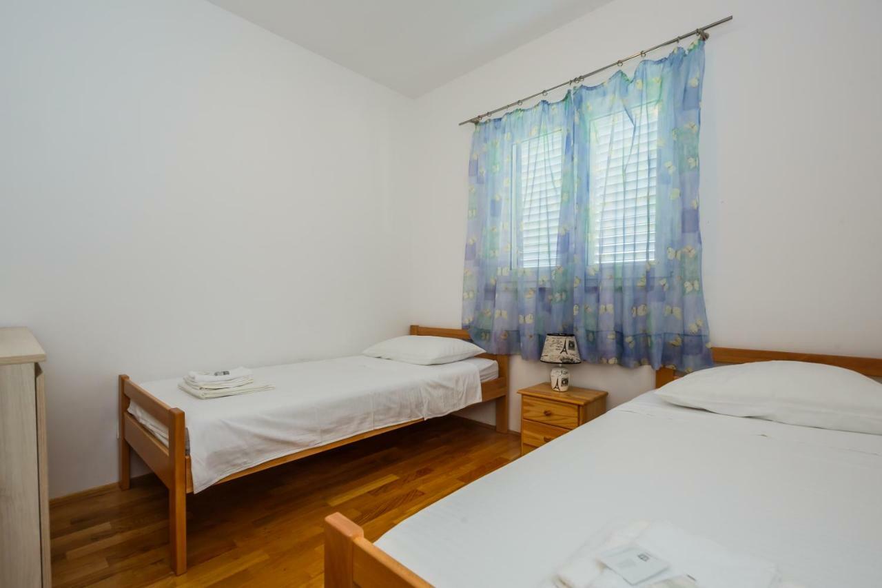 Apartments Selak Спліт Екстер'єр фото