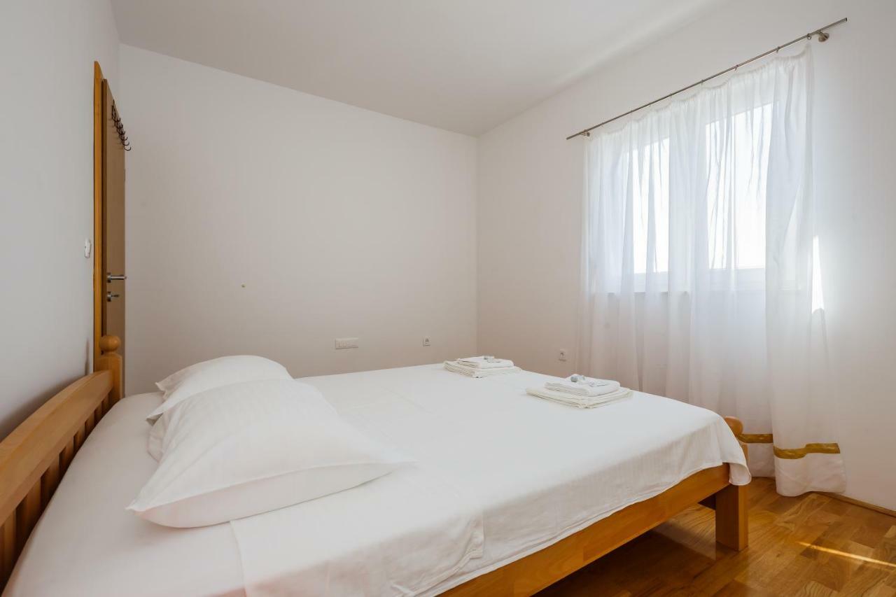 Apartments Selak Спліт Екстер'єр фото