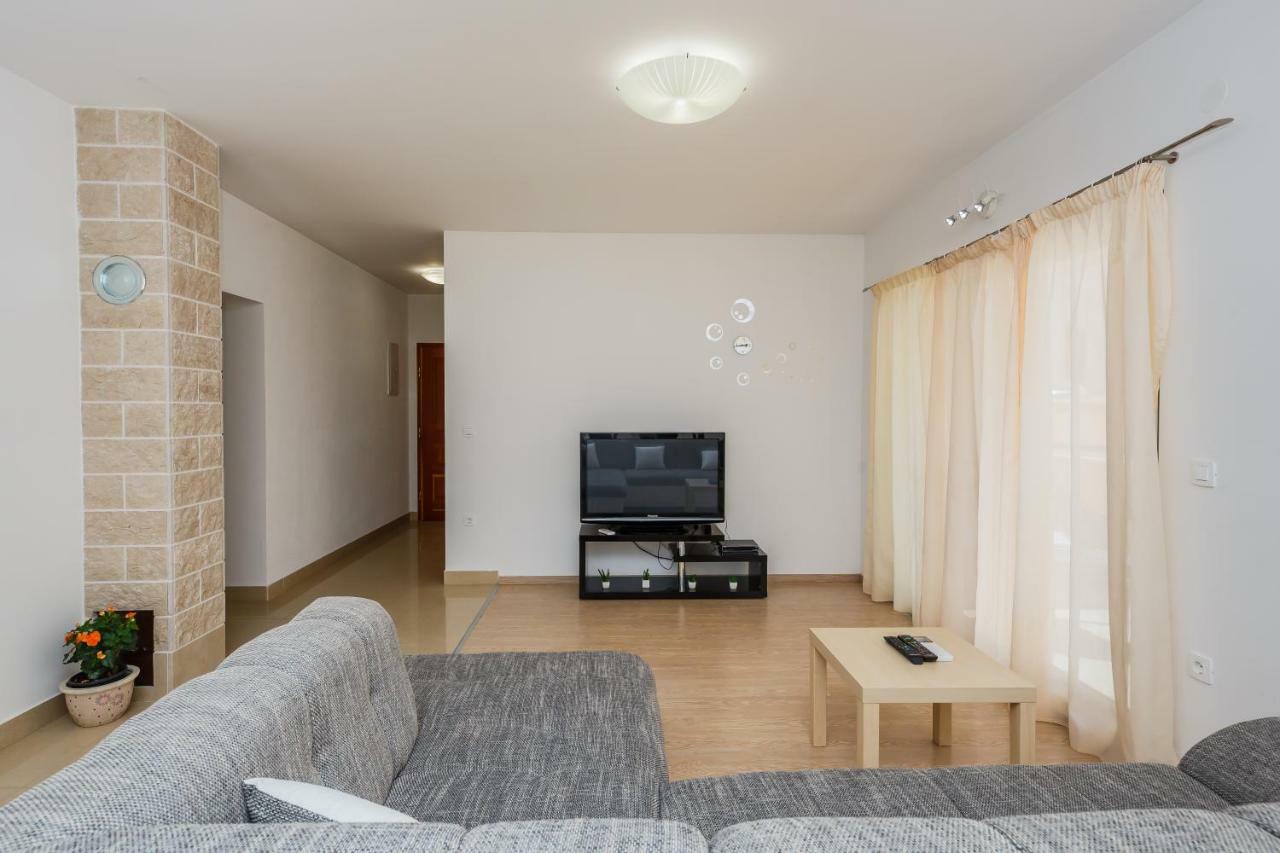 Apartments Selak Спліт Екстер'єр фото