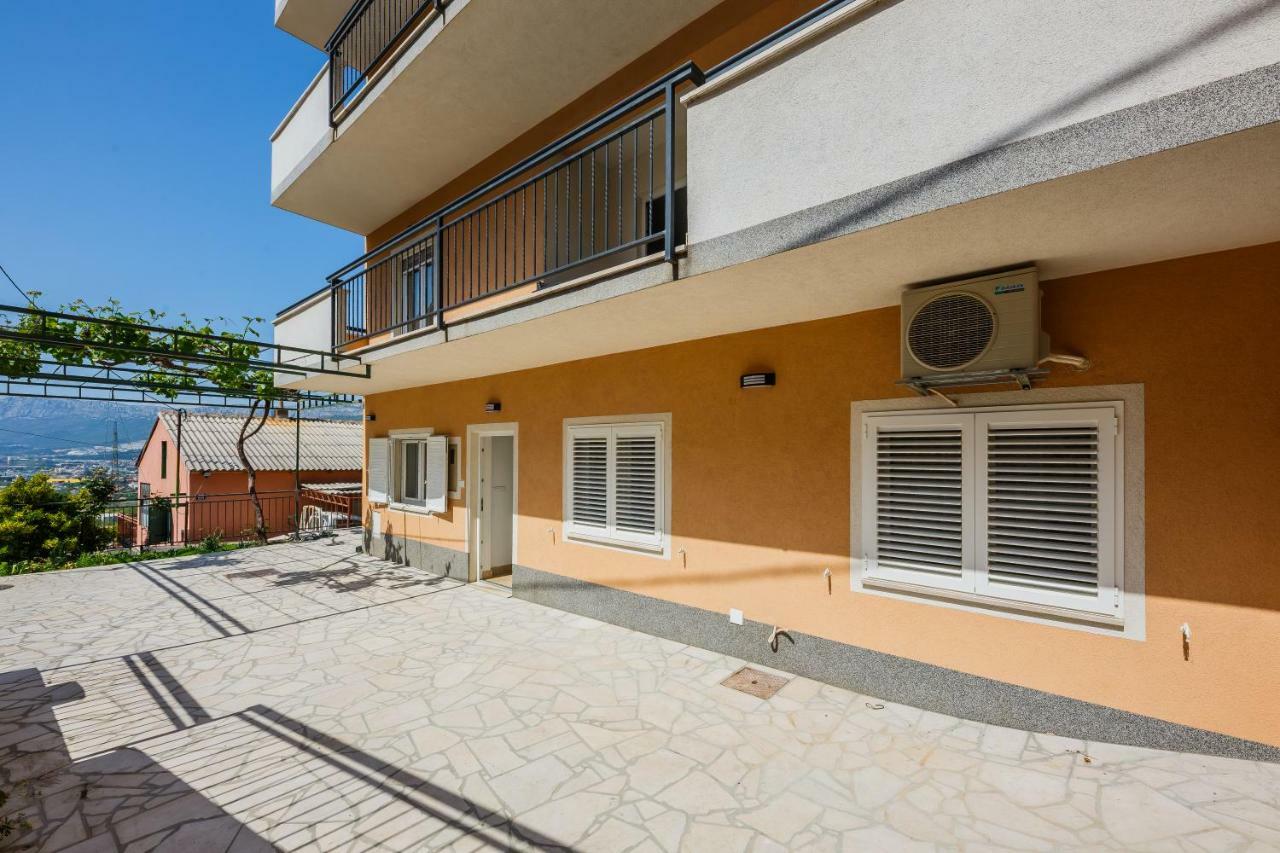 Apartments Selak Спліт Екстер'єр фото